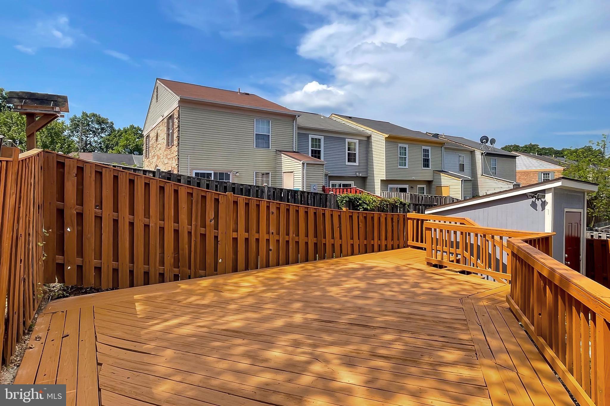 GIDEON SQUARE - Residential