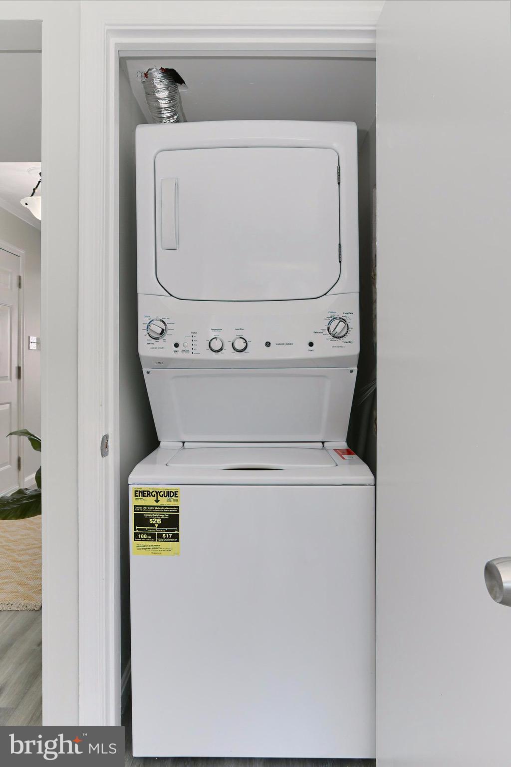 GIDEON SQUARE - Residential