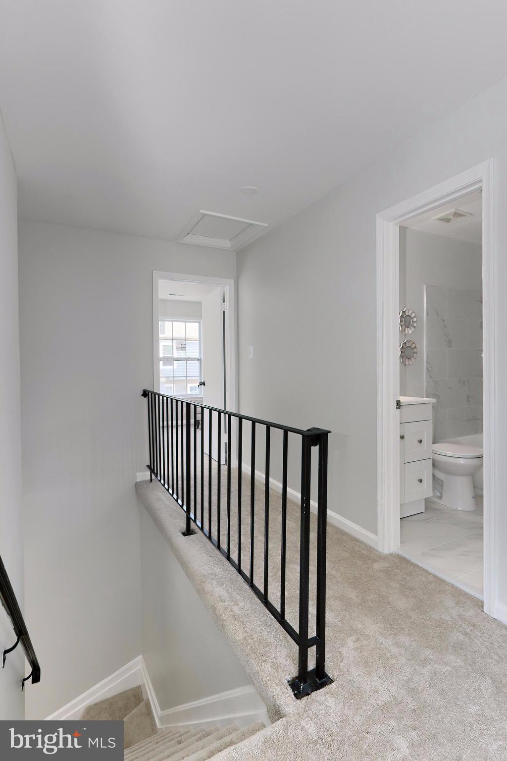 GIDEON SQUARE - Residential