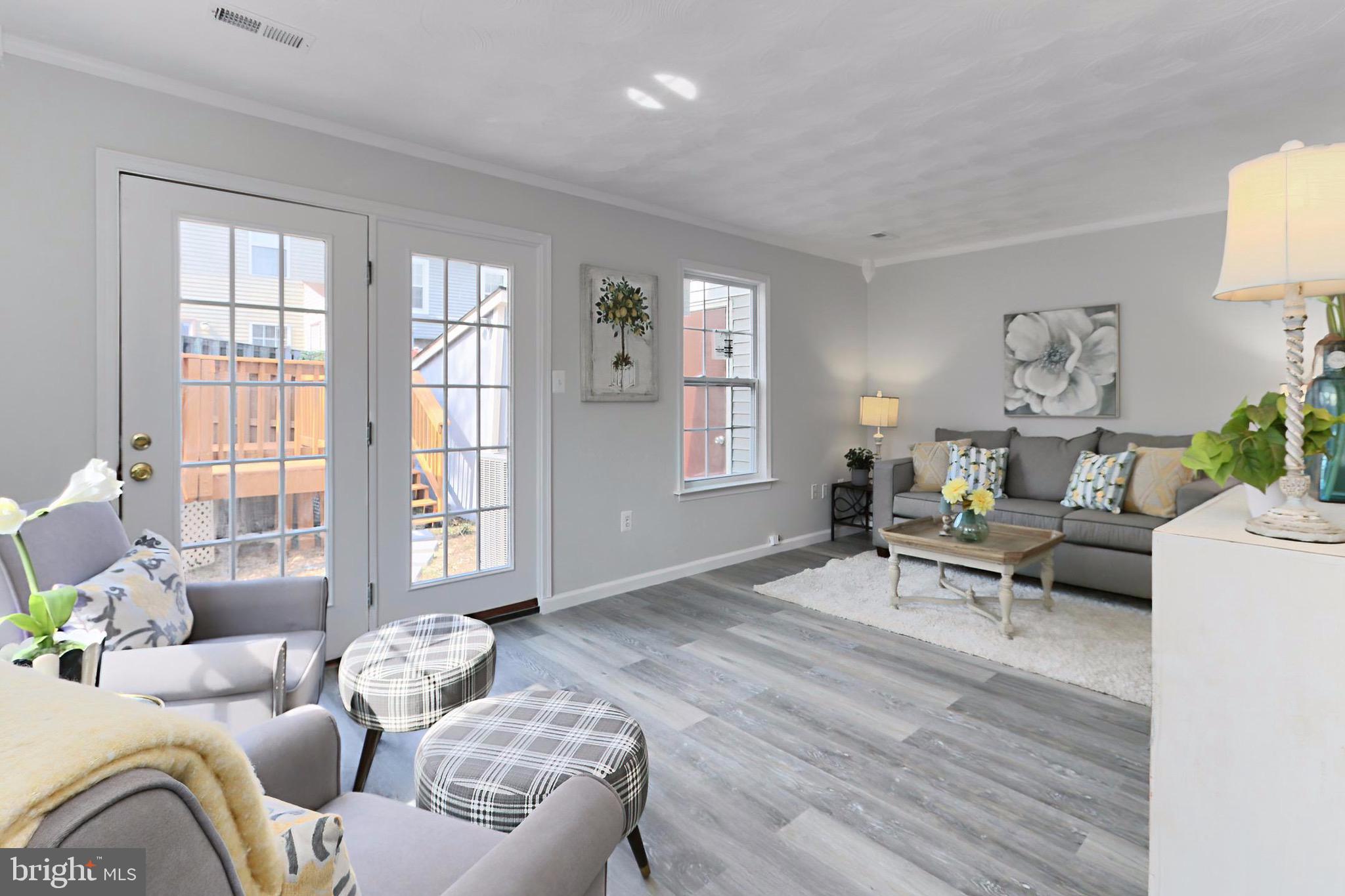 GIDEON SQUARE - Residential