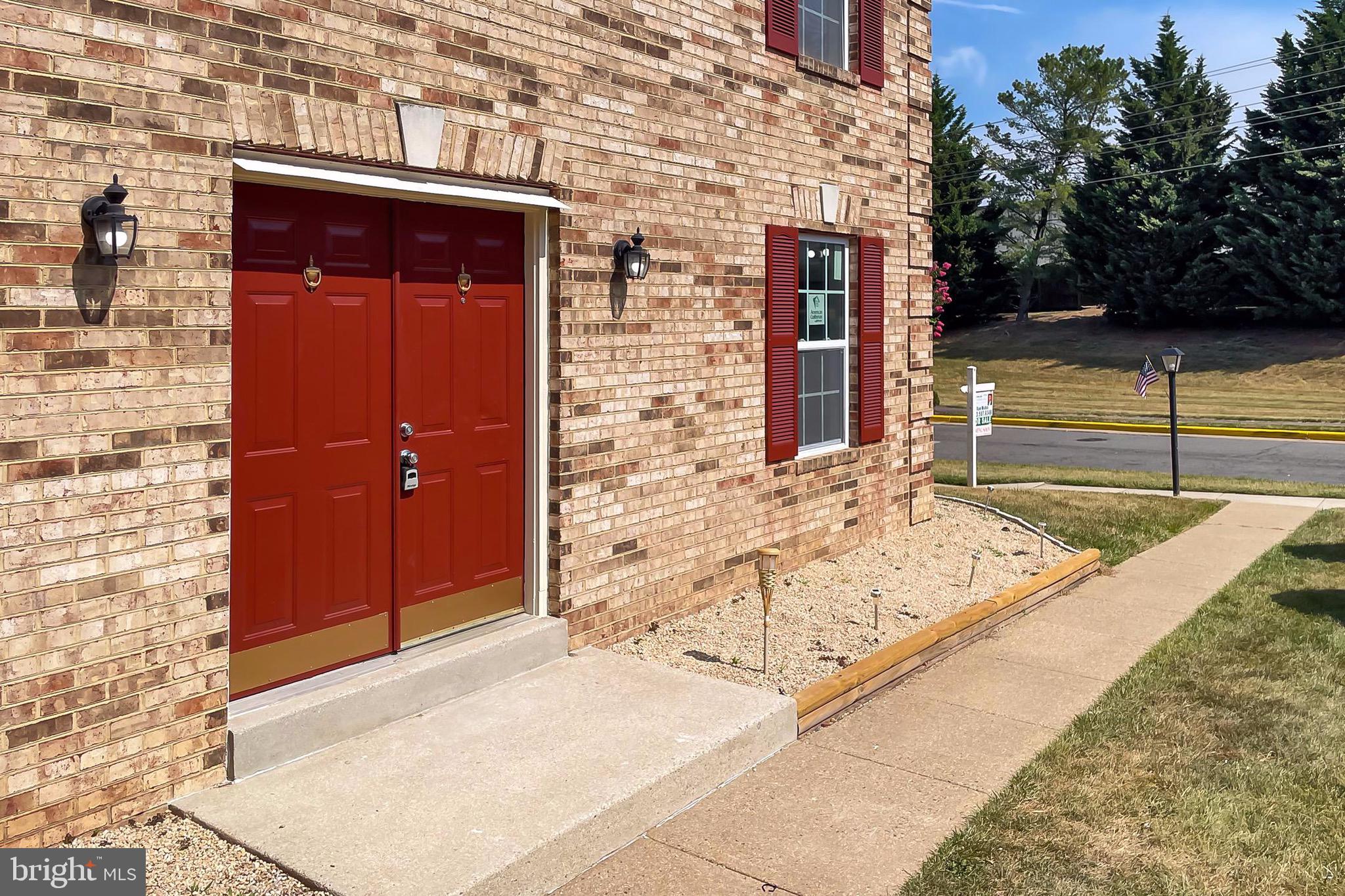 GIDEON SQUARE - Residential