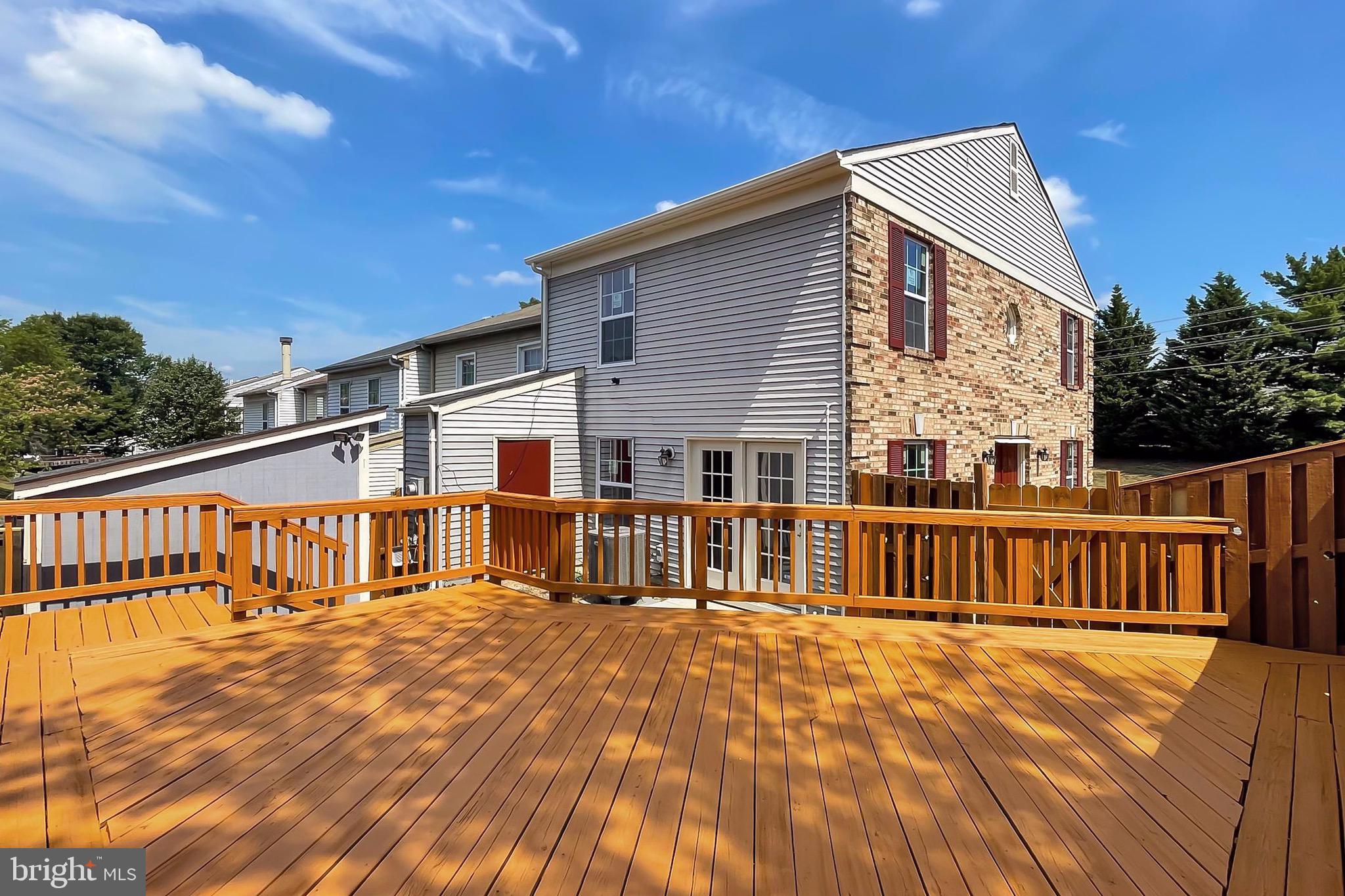 GIDEON SQUARE - Residential