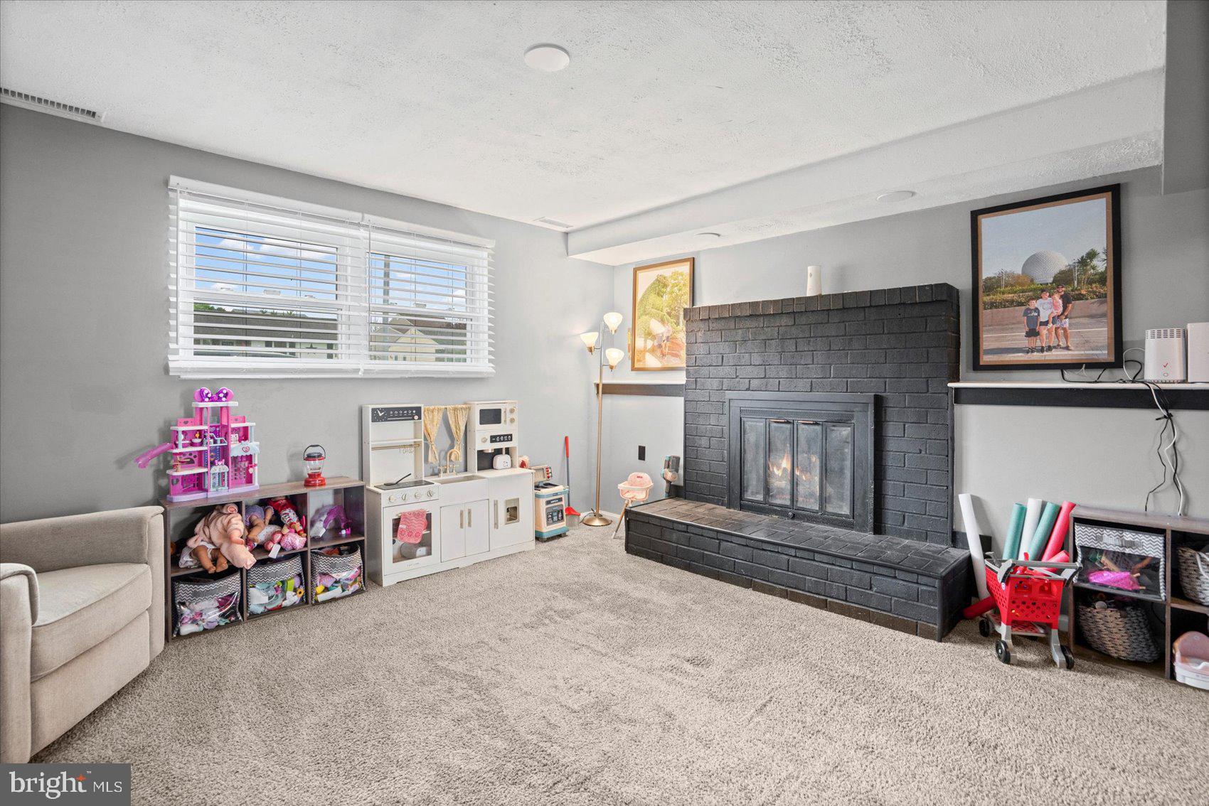 OAKHURST - Residential
