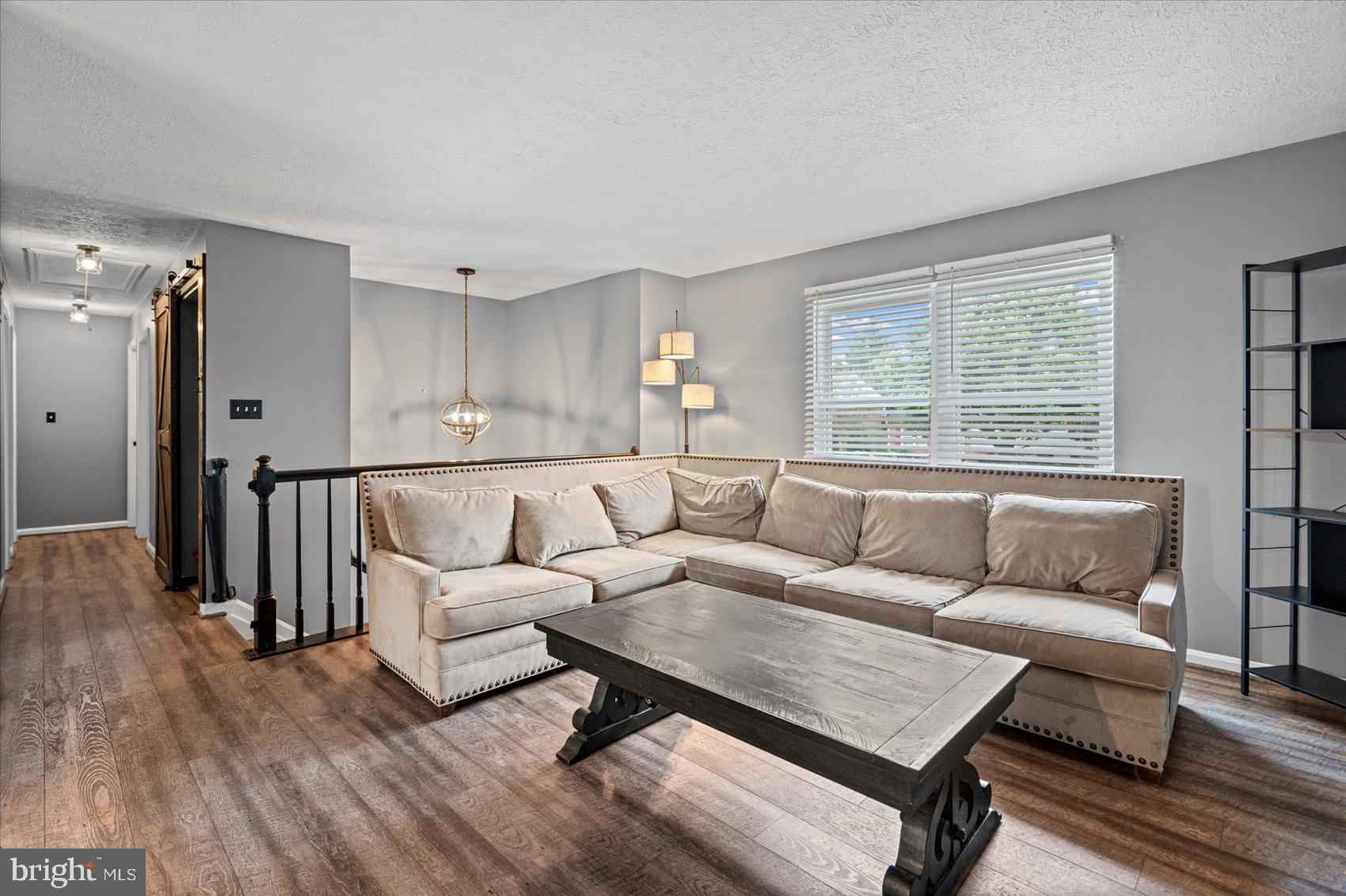 OAKHURST - Residential