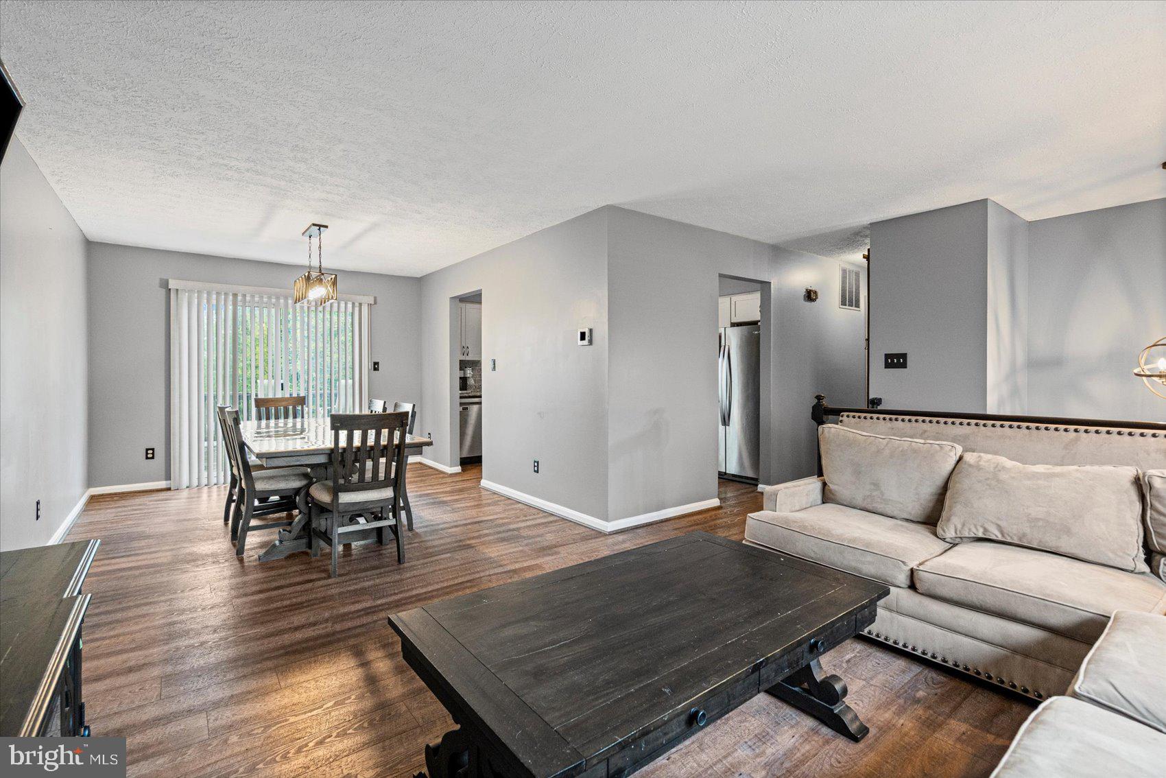 OAKHURST - Residential