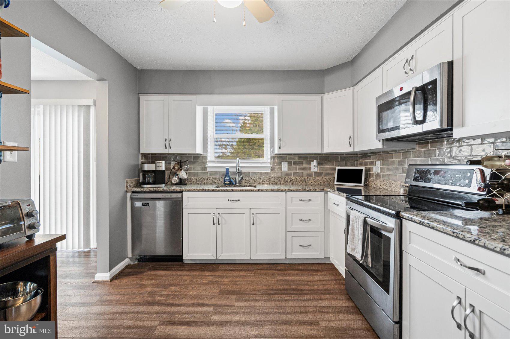 OAKHURST - Residential