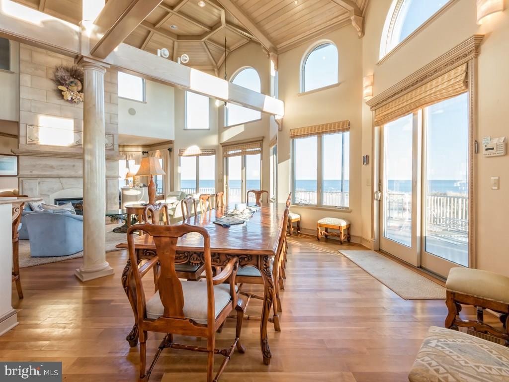 CHANCELLERY - Residential