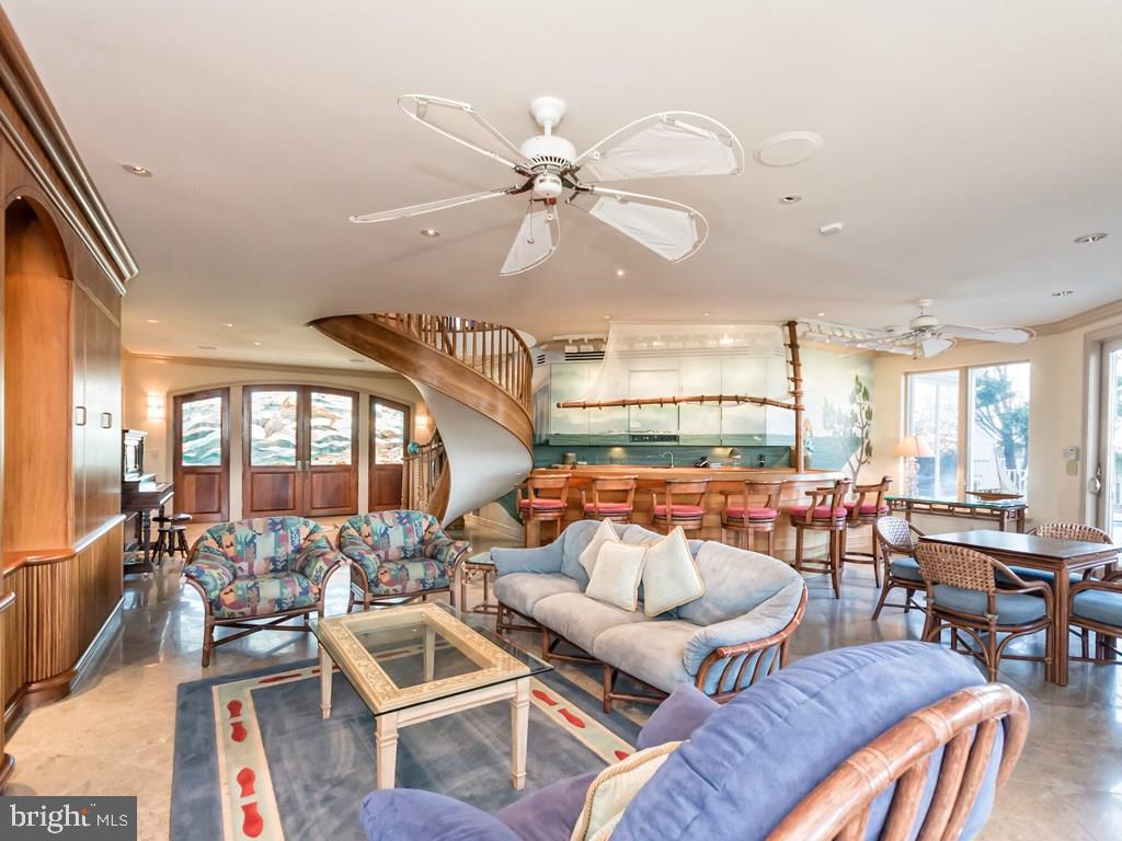 CHANCELLERY - Residential