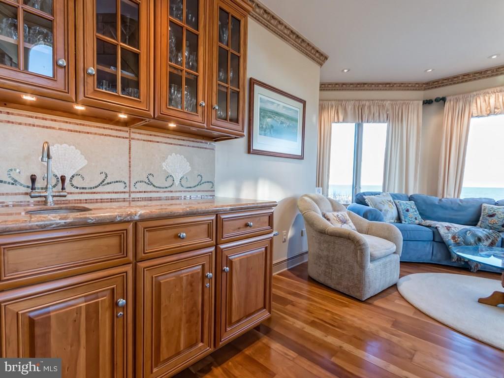 CHANCELLERY - Residential