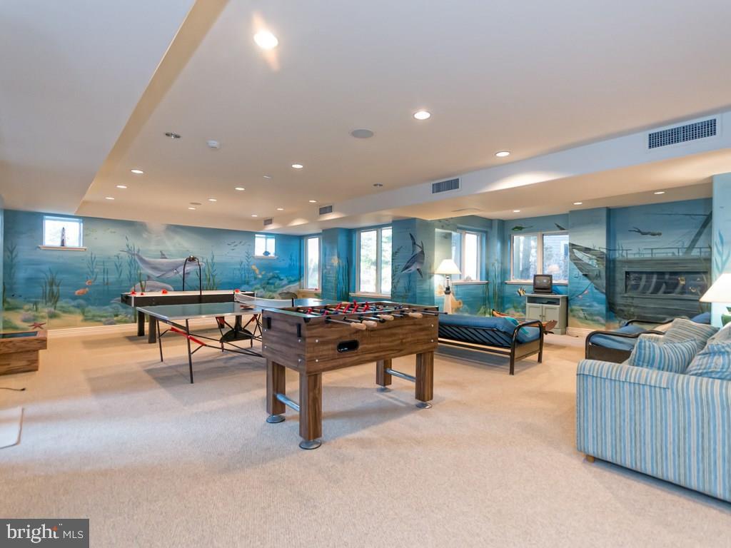 CHANCELLERY - Residential