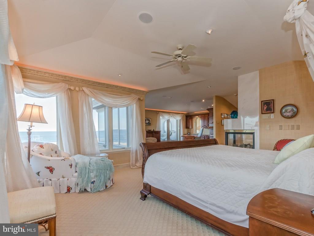 CHANCELLERY - Residential