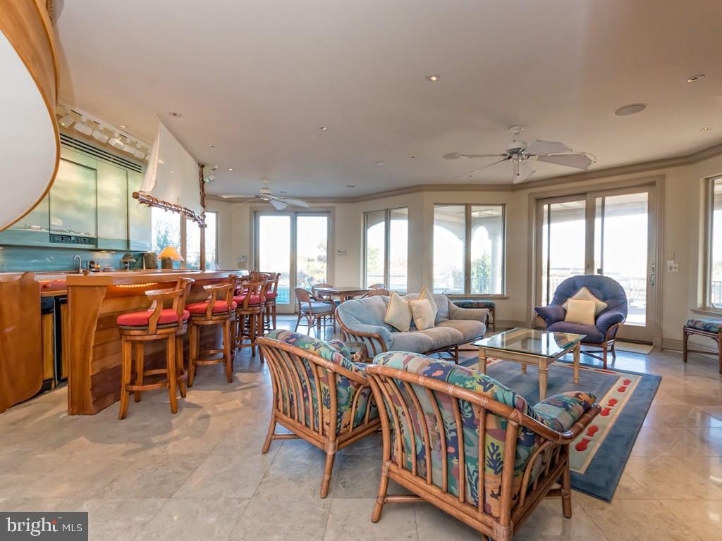 CHANCELLERY - Residential