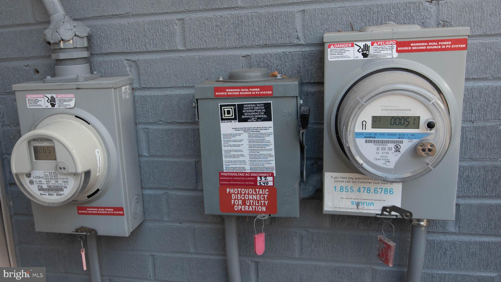 LANDOVER KNOLLS - Residential