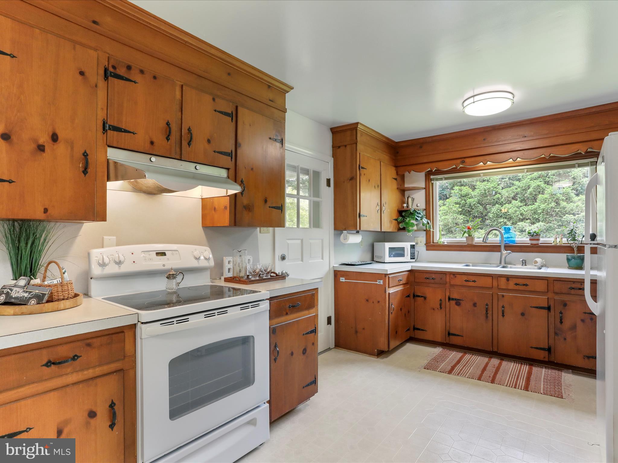 SHEPHERDSTOWN - Residential