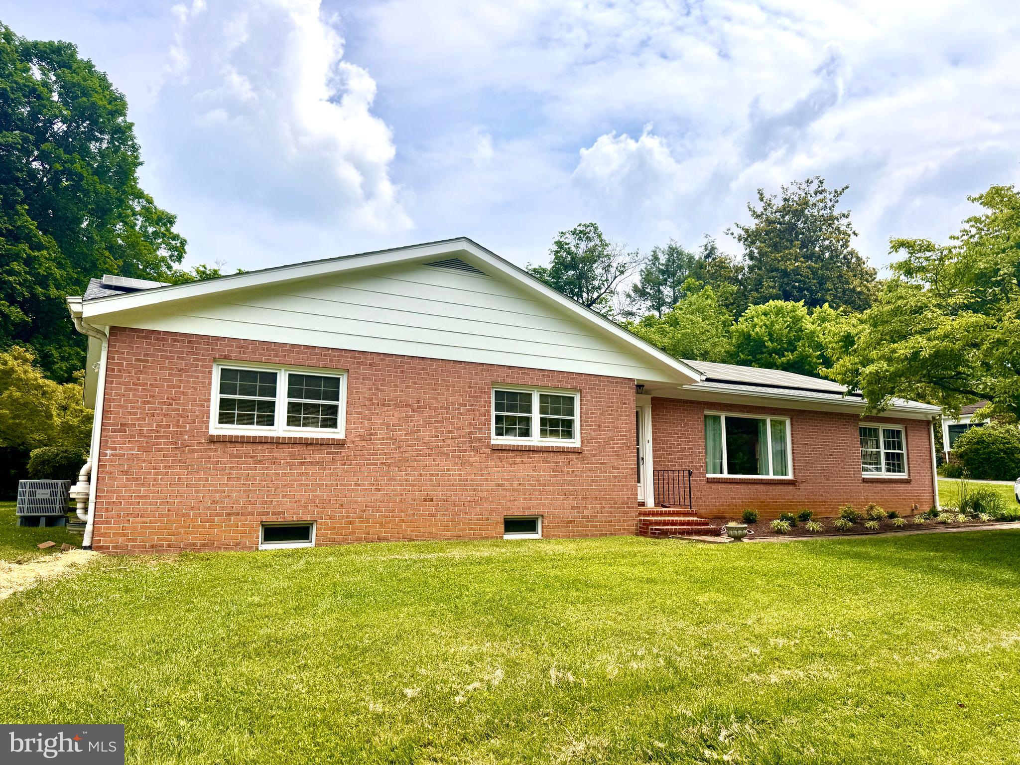 SHEPHERDSTOWN - Residential