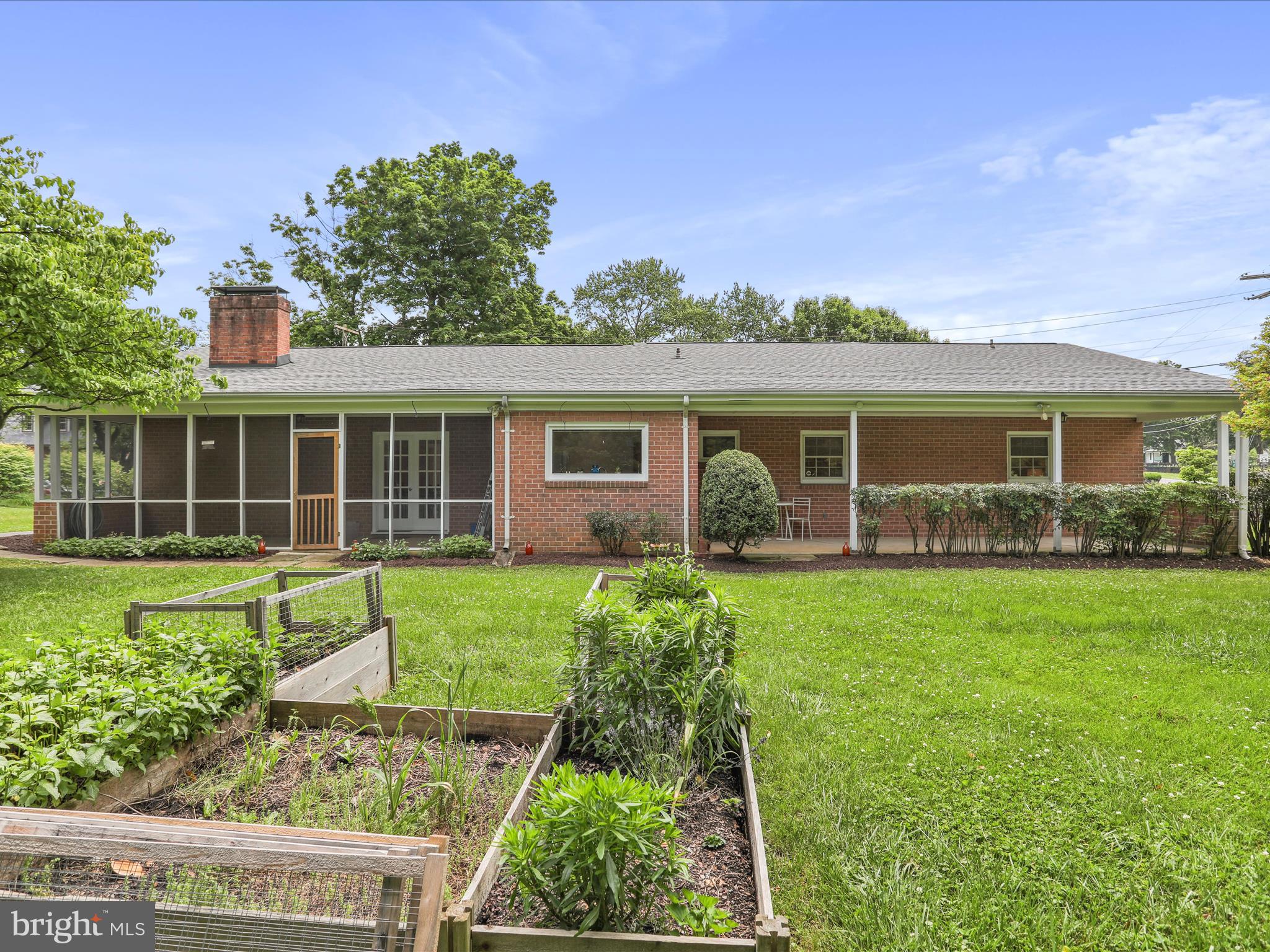 SHEPHERDSTOWN - Residential