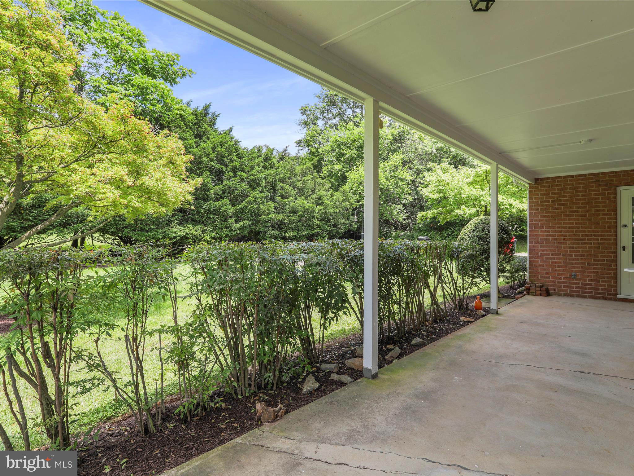 SHEPHERDSTOWN - Residential