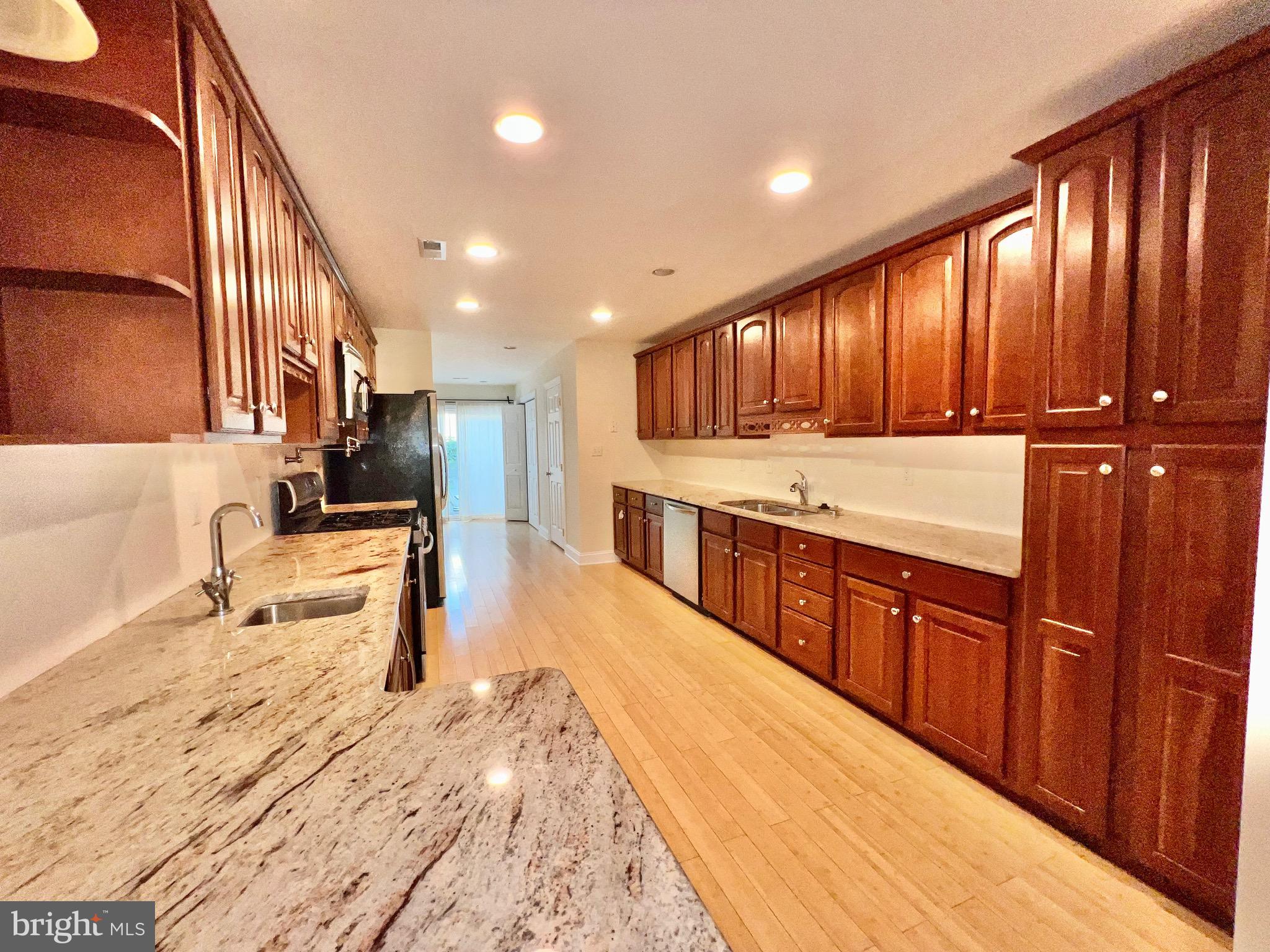 CANTON - Residential Lease