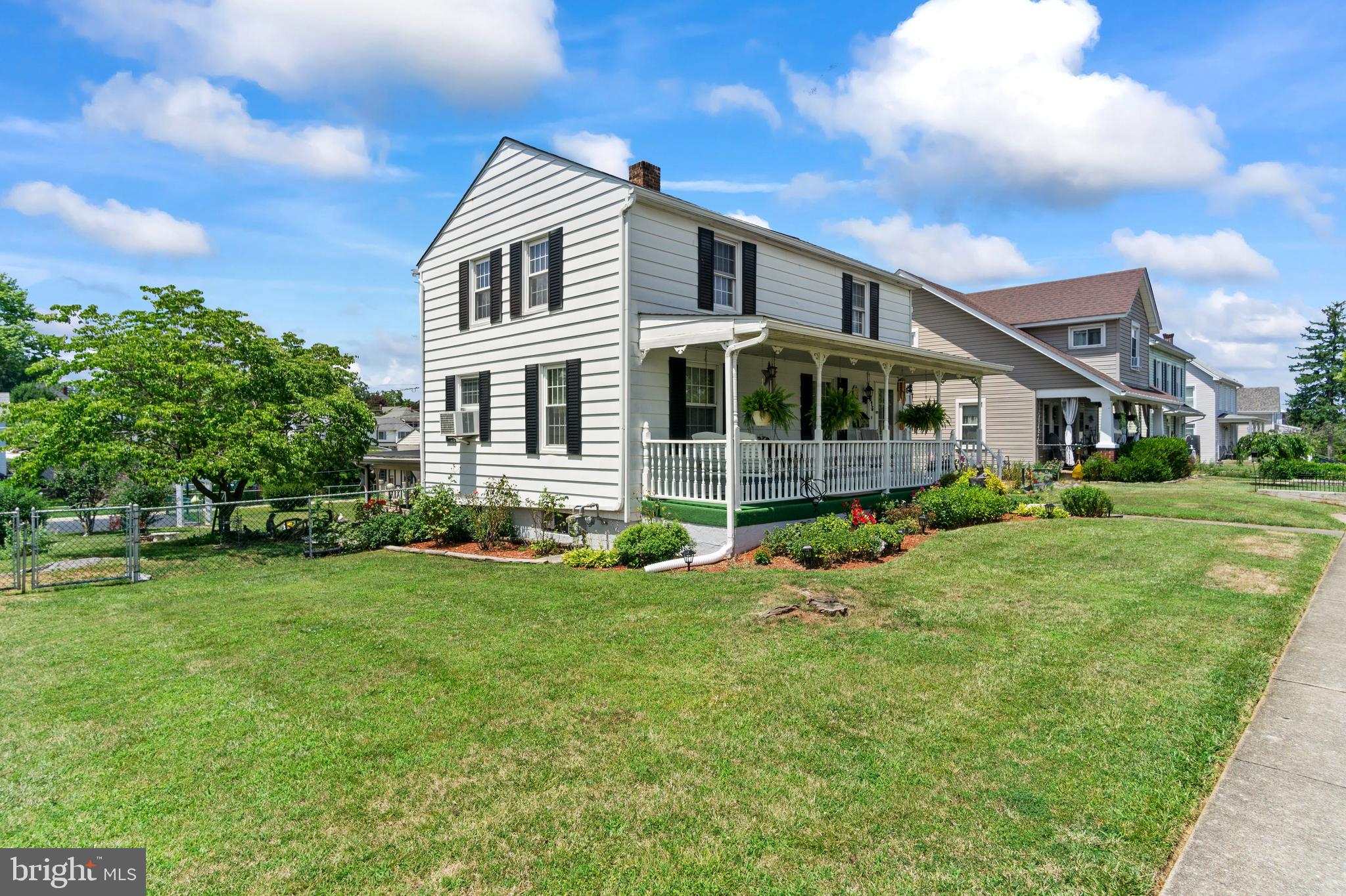 HAGERSTOWN - Residential