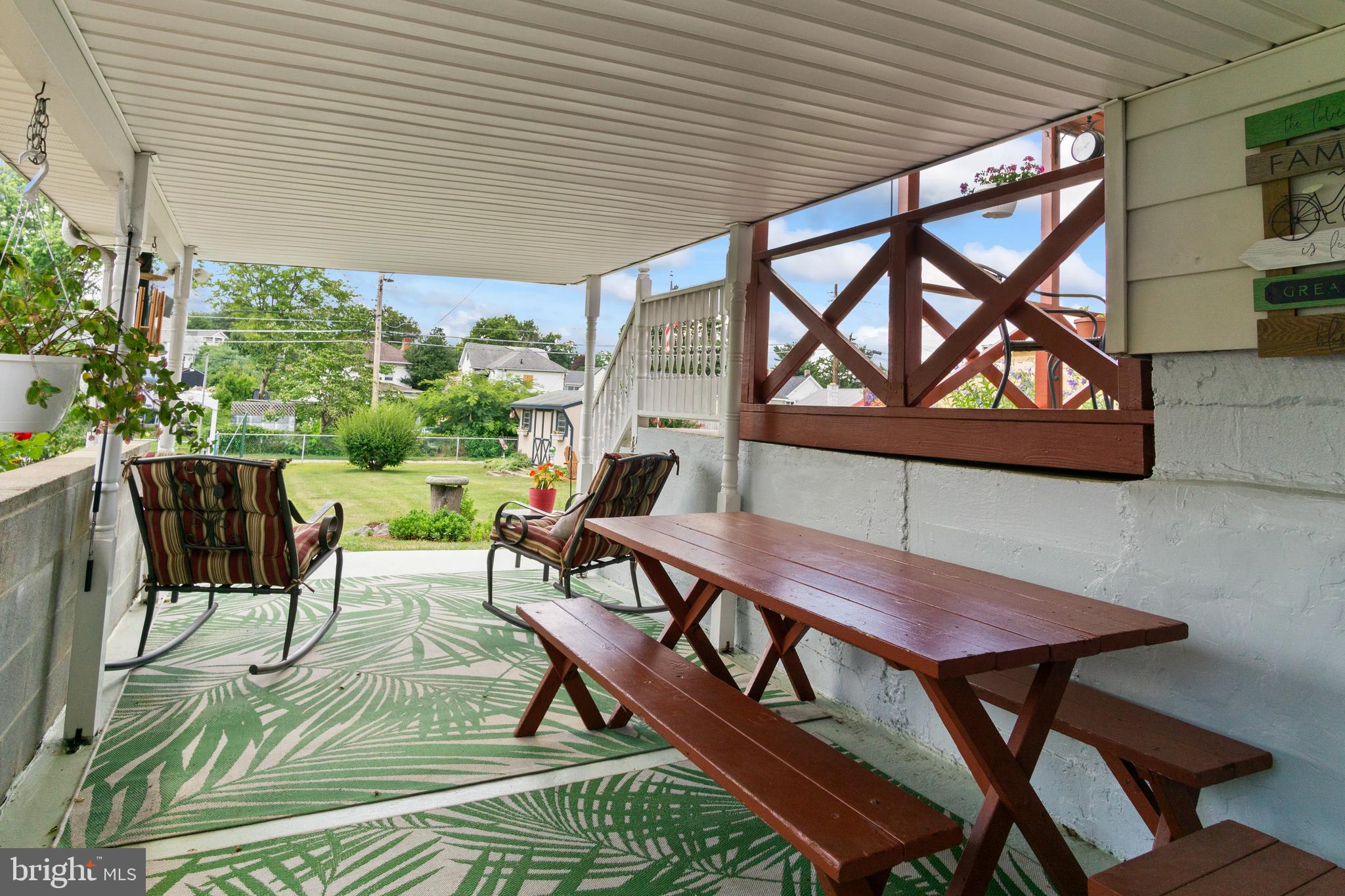 HAGERSTOWN - Residential