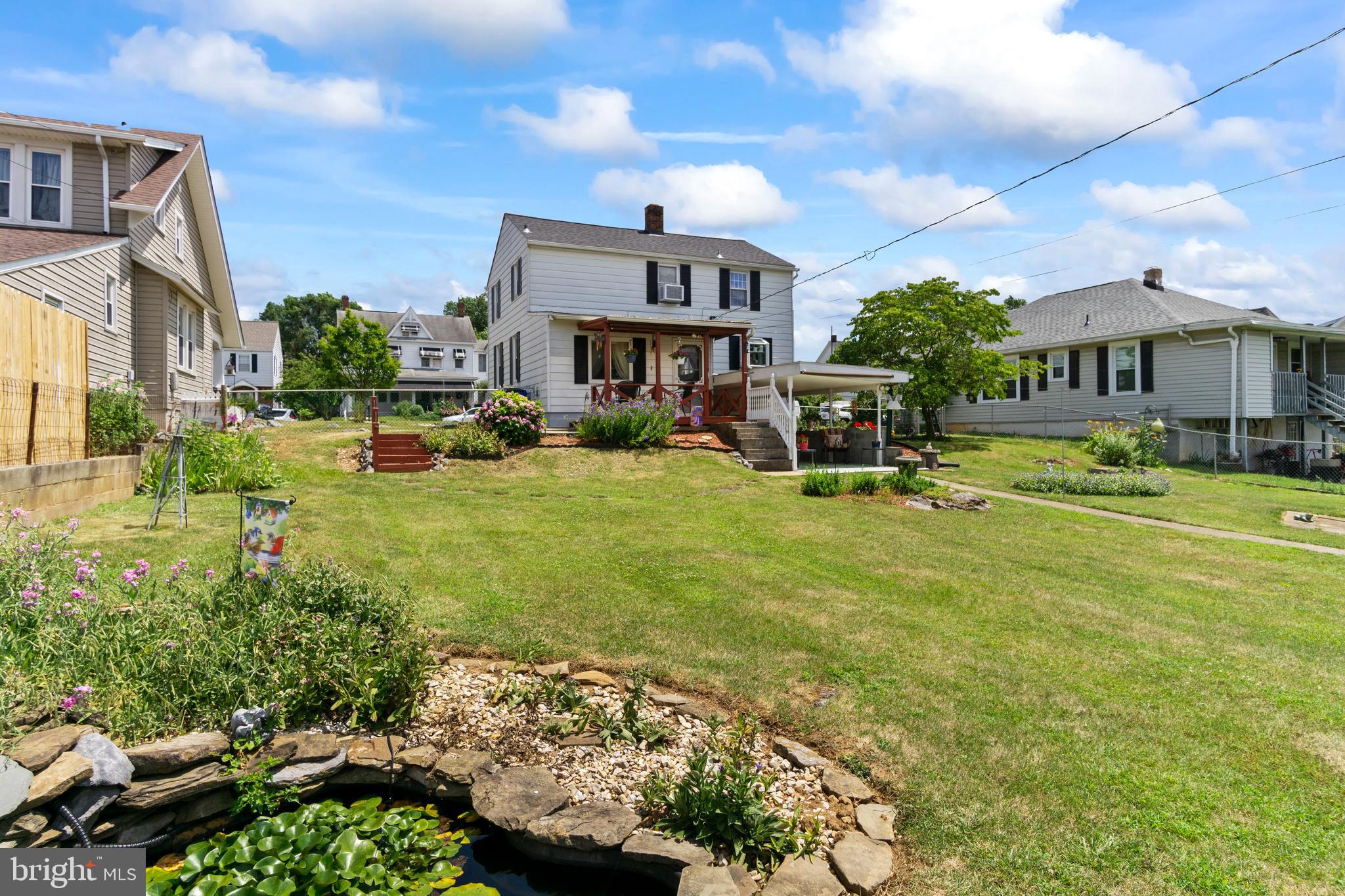 HAGERSTOWN - Residential