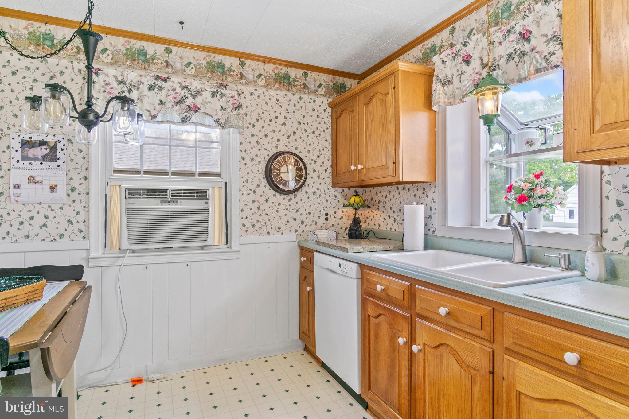 HAGERSTOWN - Residential