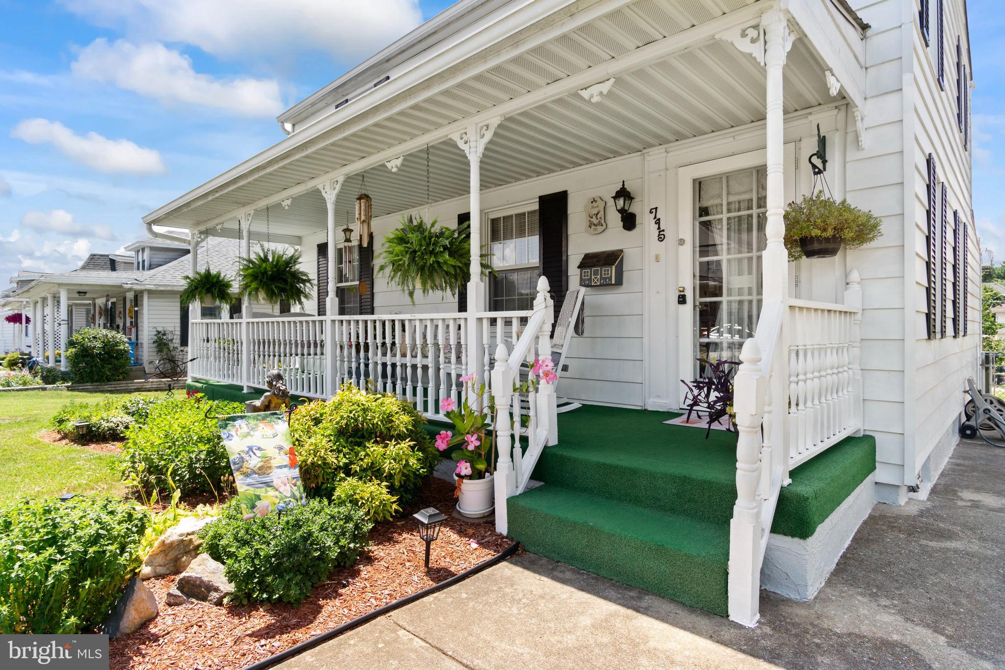 HAGERSTOWN - Residential