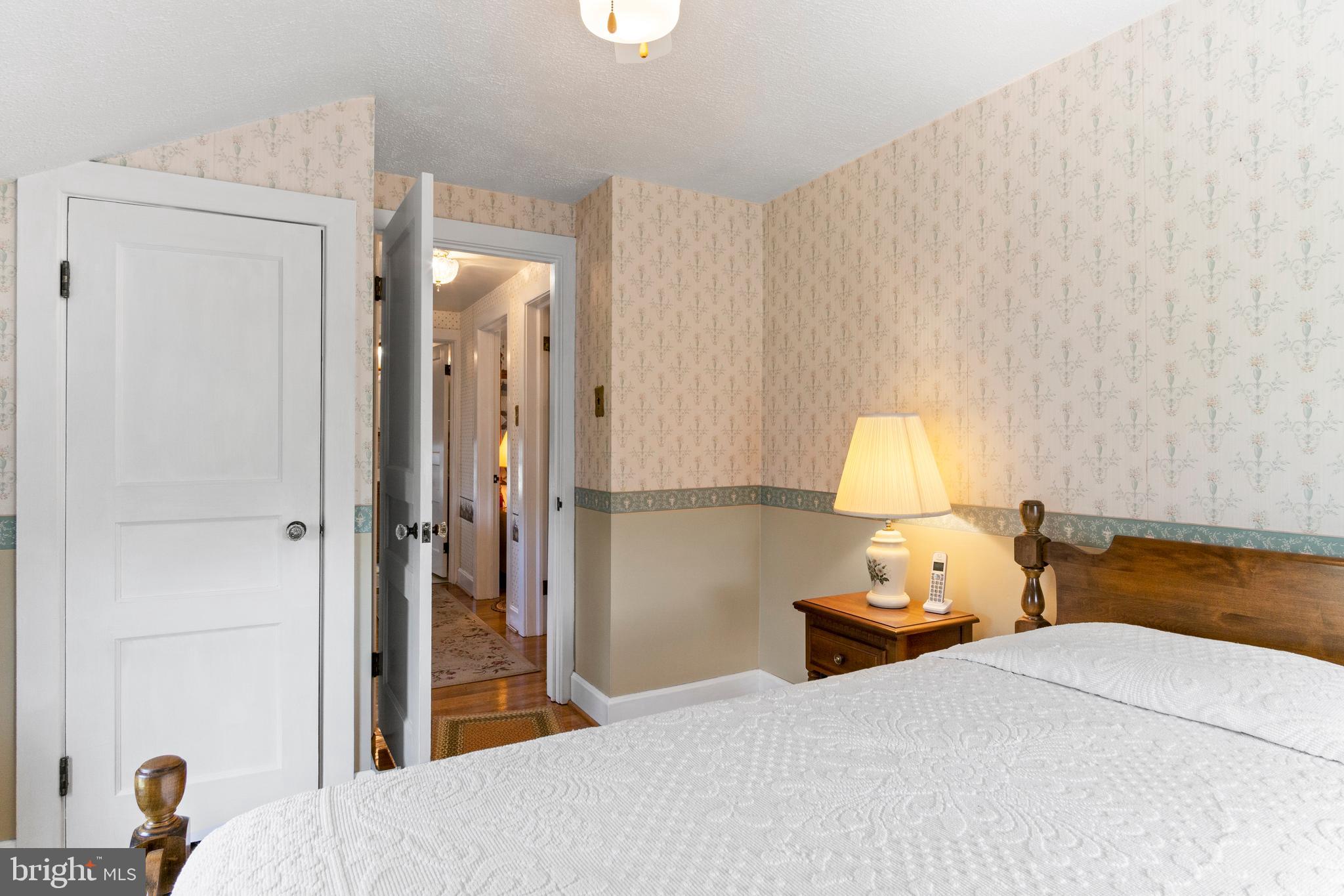 HAGERSTOWN - Residential