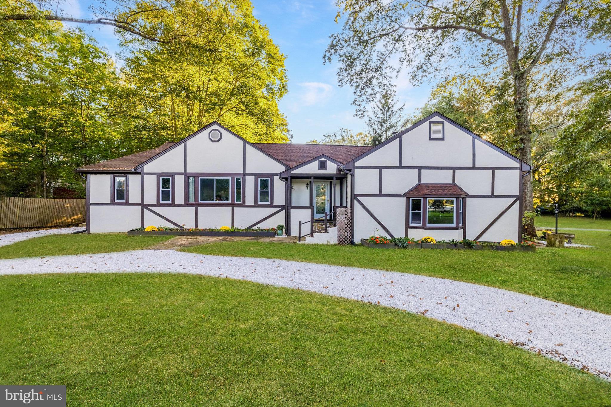 DAVIDSONVILLE - Residential