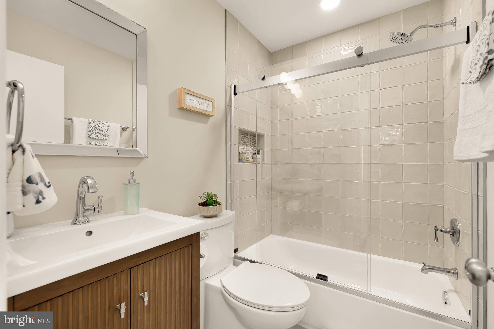 TILDEN WOODS - Residential