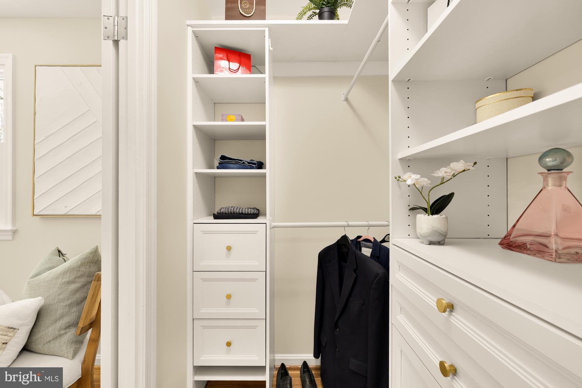 TILDEN WOODS - Residential