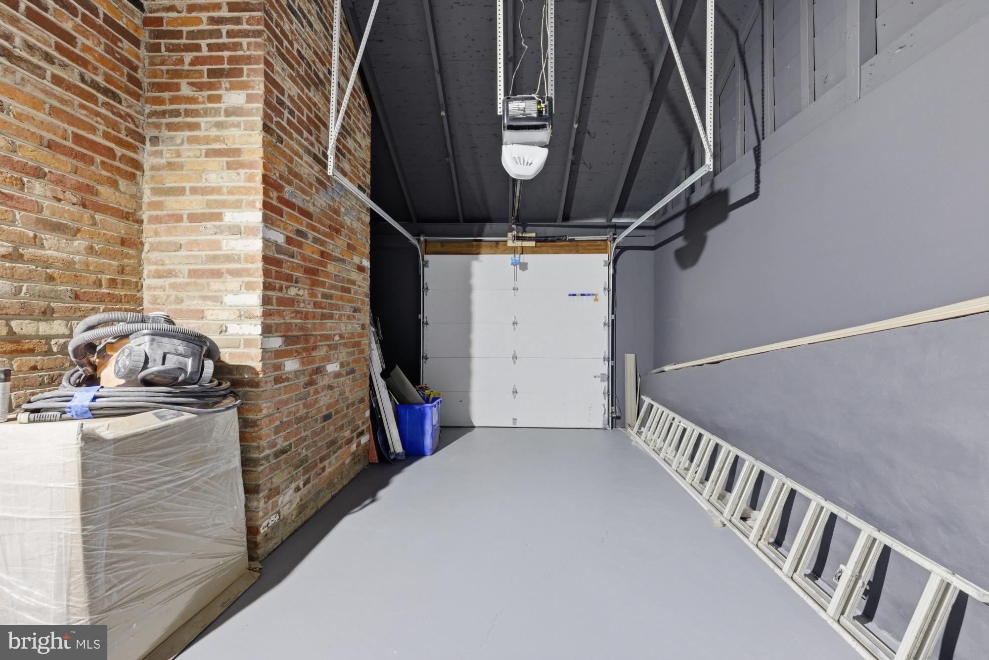 TILDEN WOODS - Residential