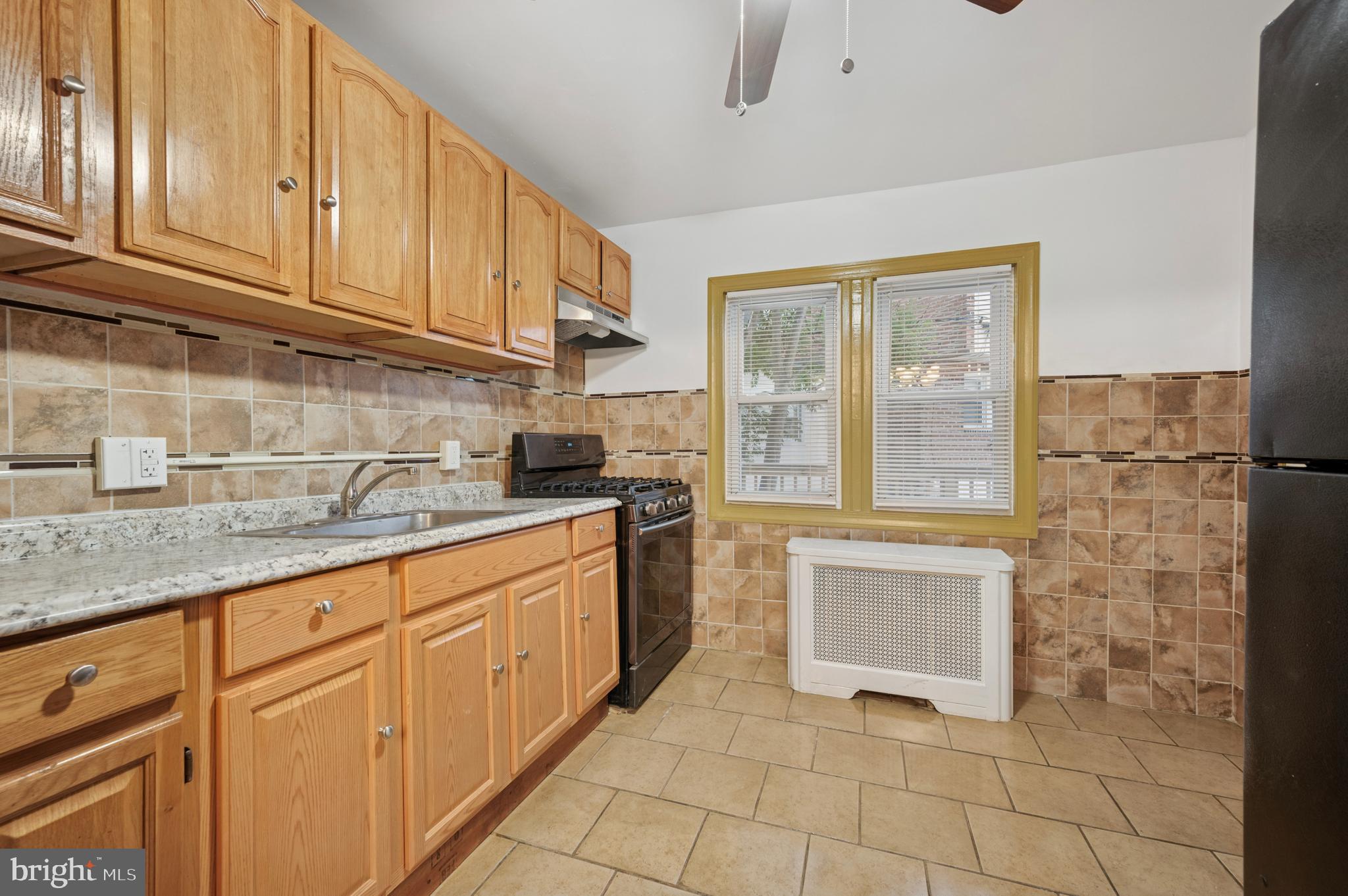 WEST OAK LANE - Residential