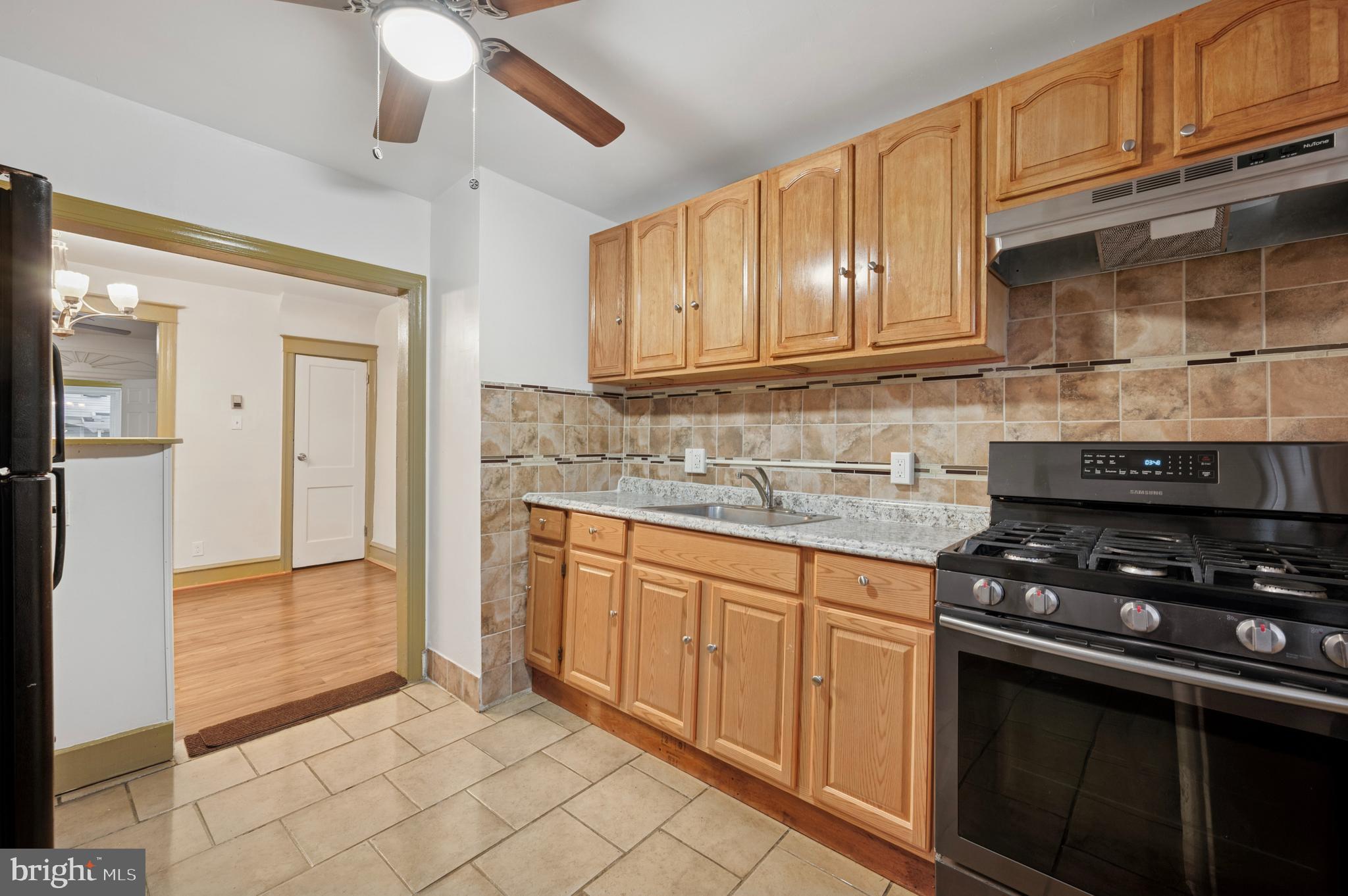 WEST OAK LANE - Residential