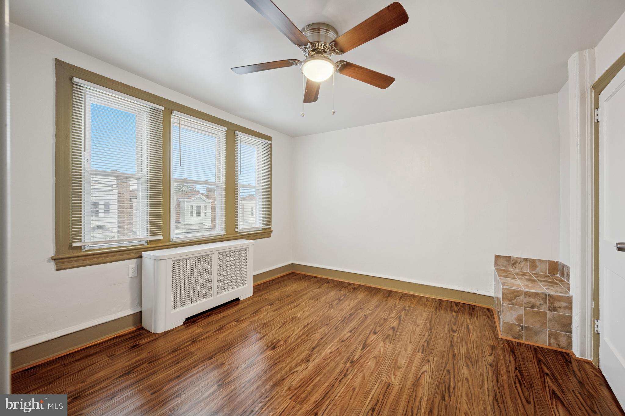 WEST OAK LANE - Residential