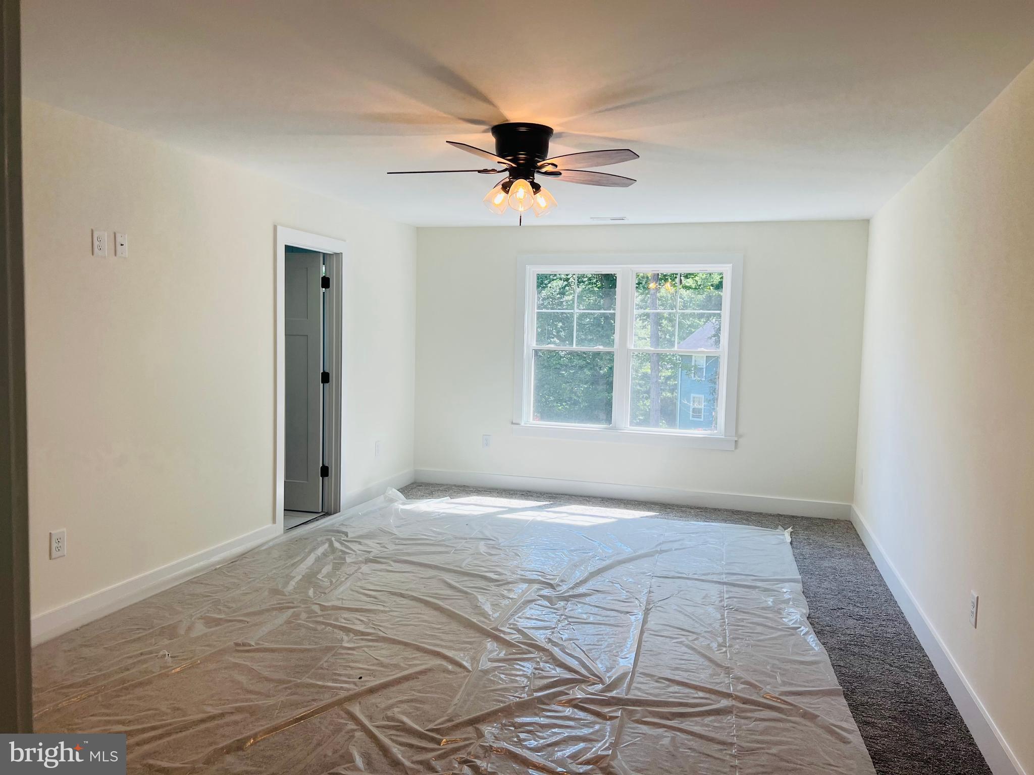 BREEZEWOOD - Residential