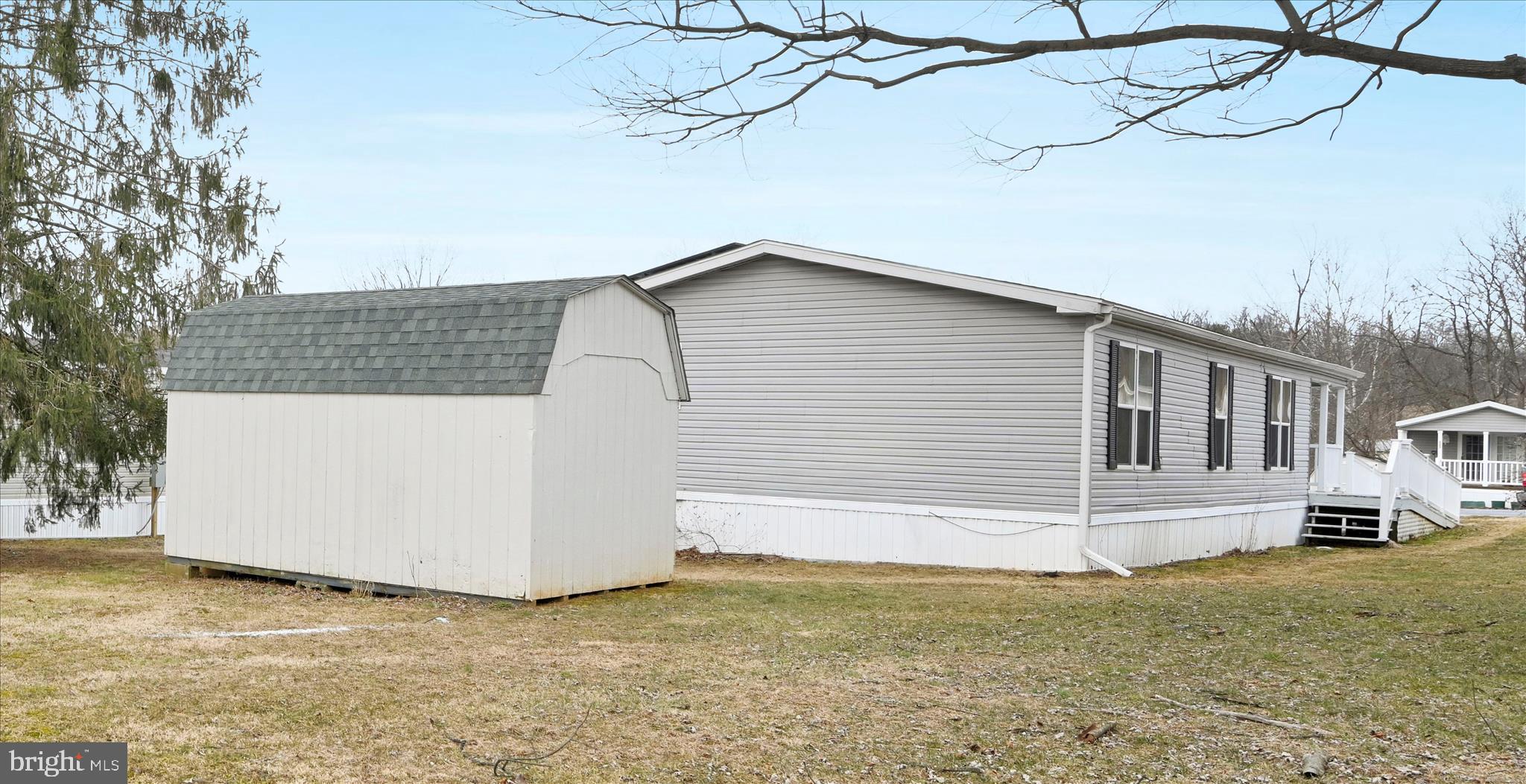 BROWNSTONE PARK - Residential