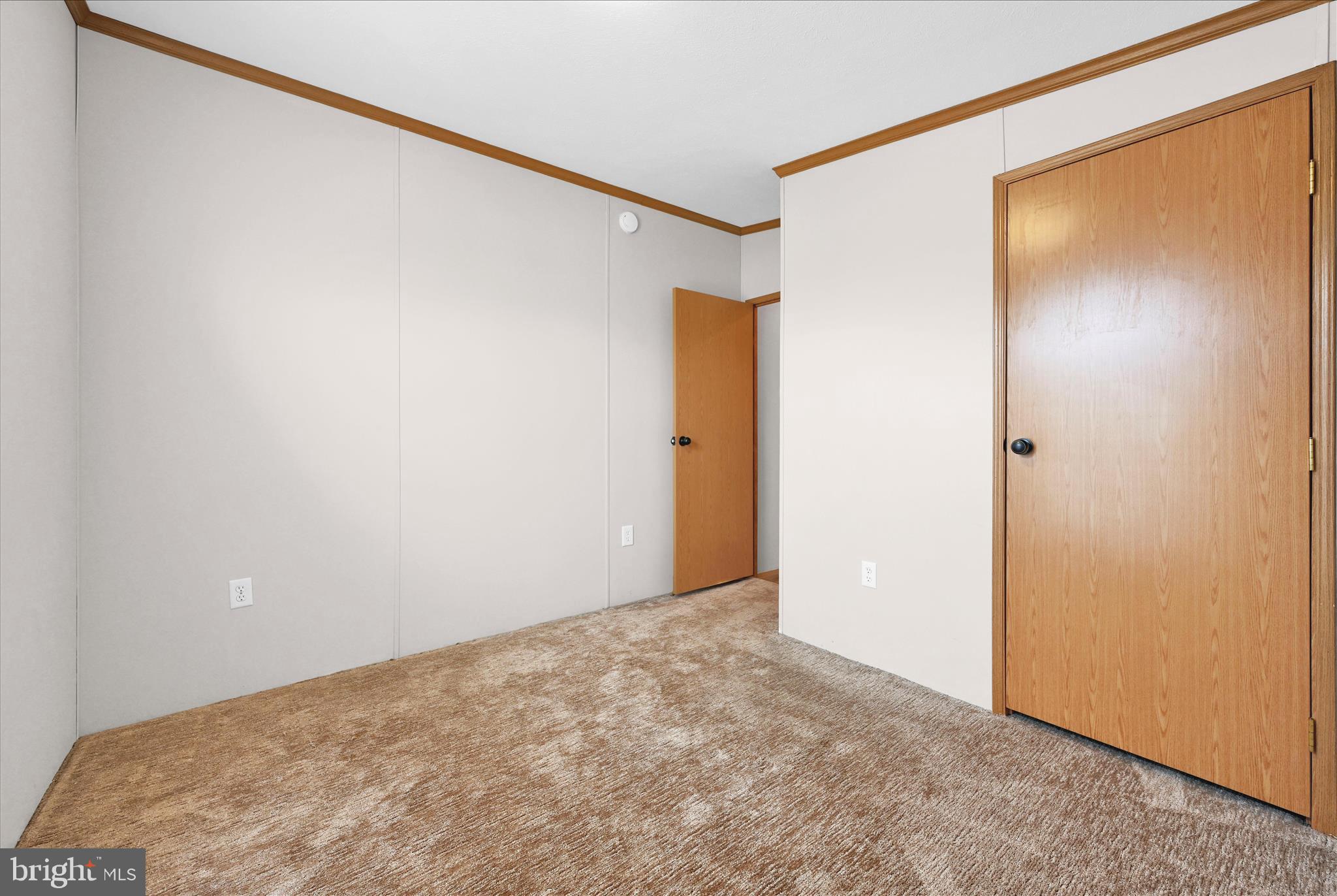 BROWNSTONE PARK - Residential