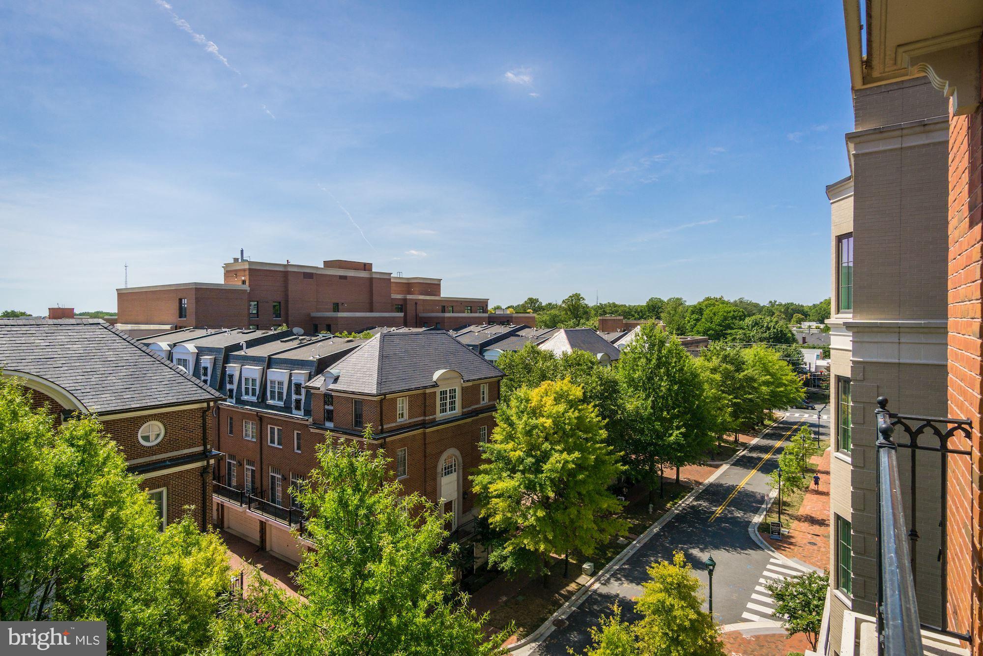 EDGEMOOR - Residential