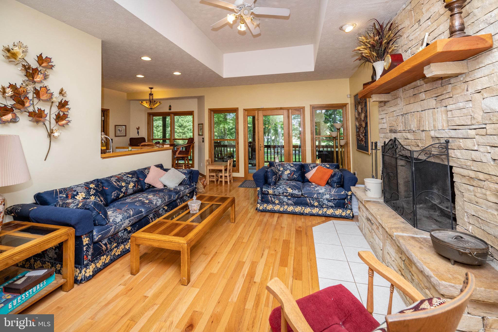 MEADOW LAKE ESTATES - Residential