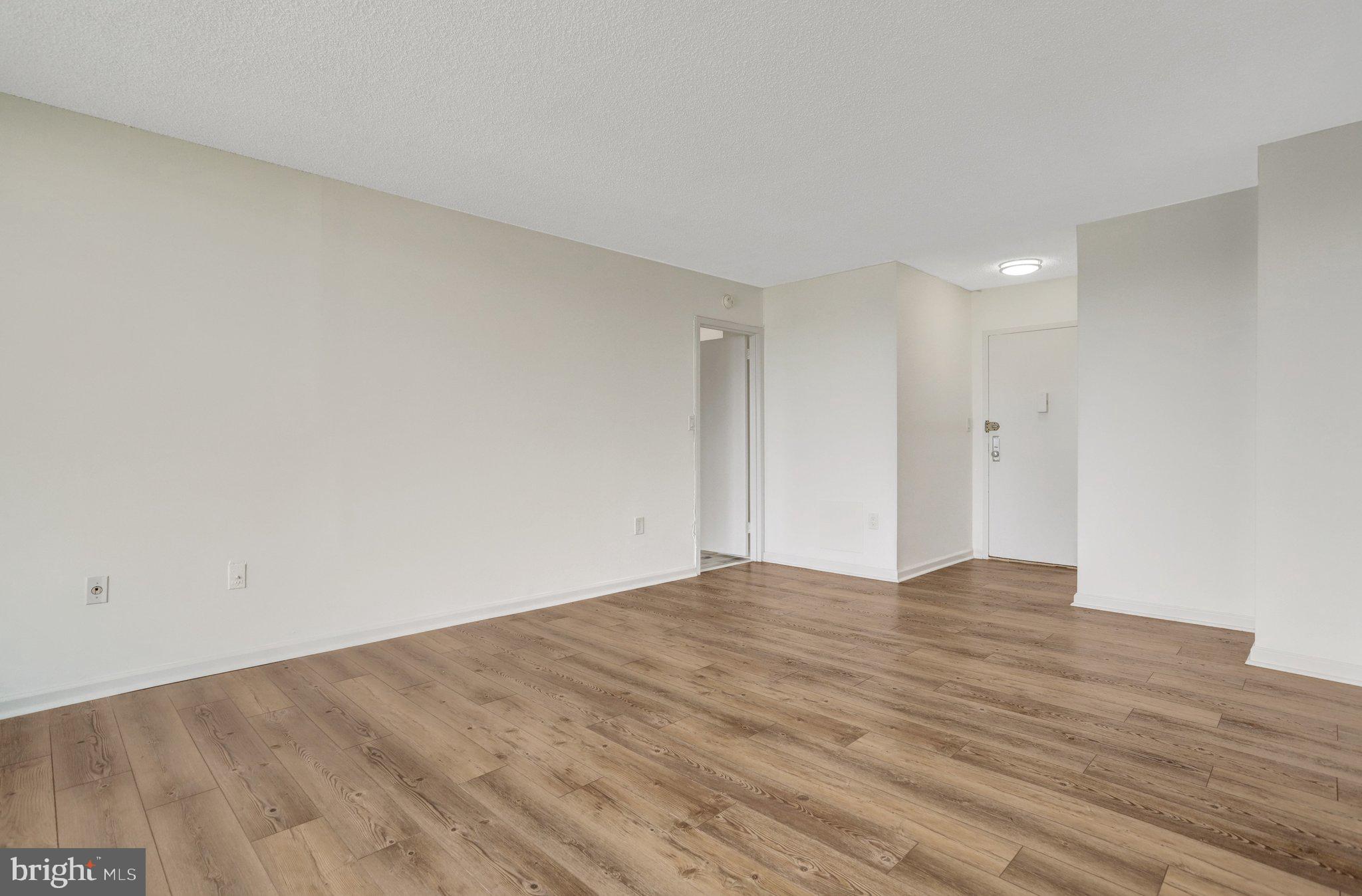 1225 MARTHA CUSTIS DRIVE 811