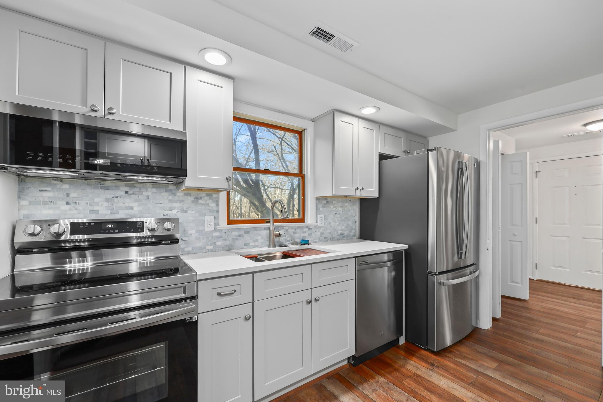 LINCOLN ACRES - Residential