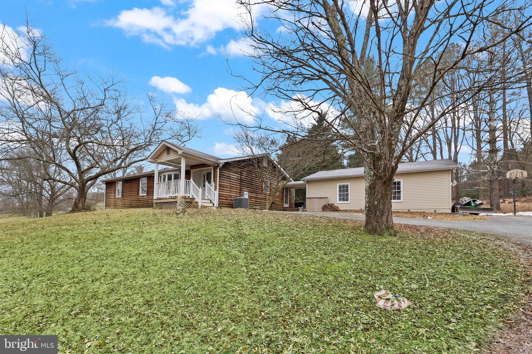 LINCOLN ACRES - Residential