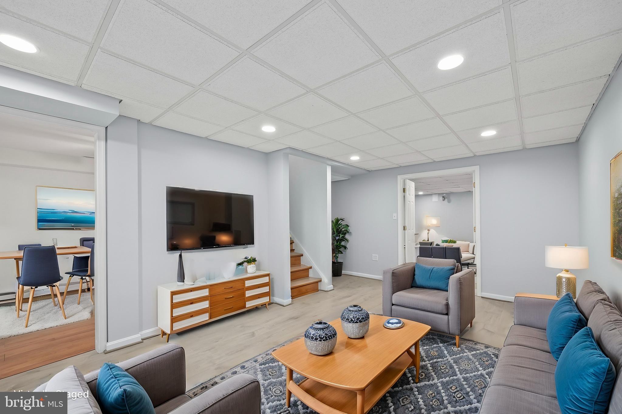 LINCOLN ACRES - Residential