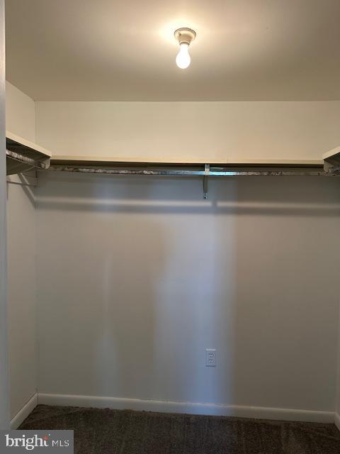 MILLERSBURG - Residential