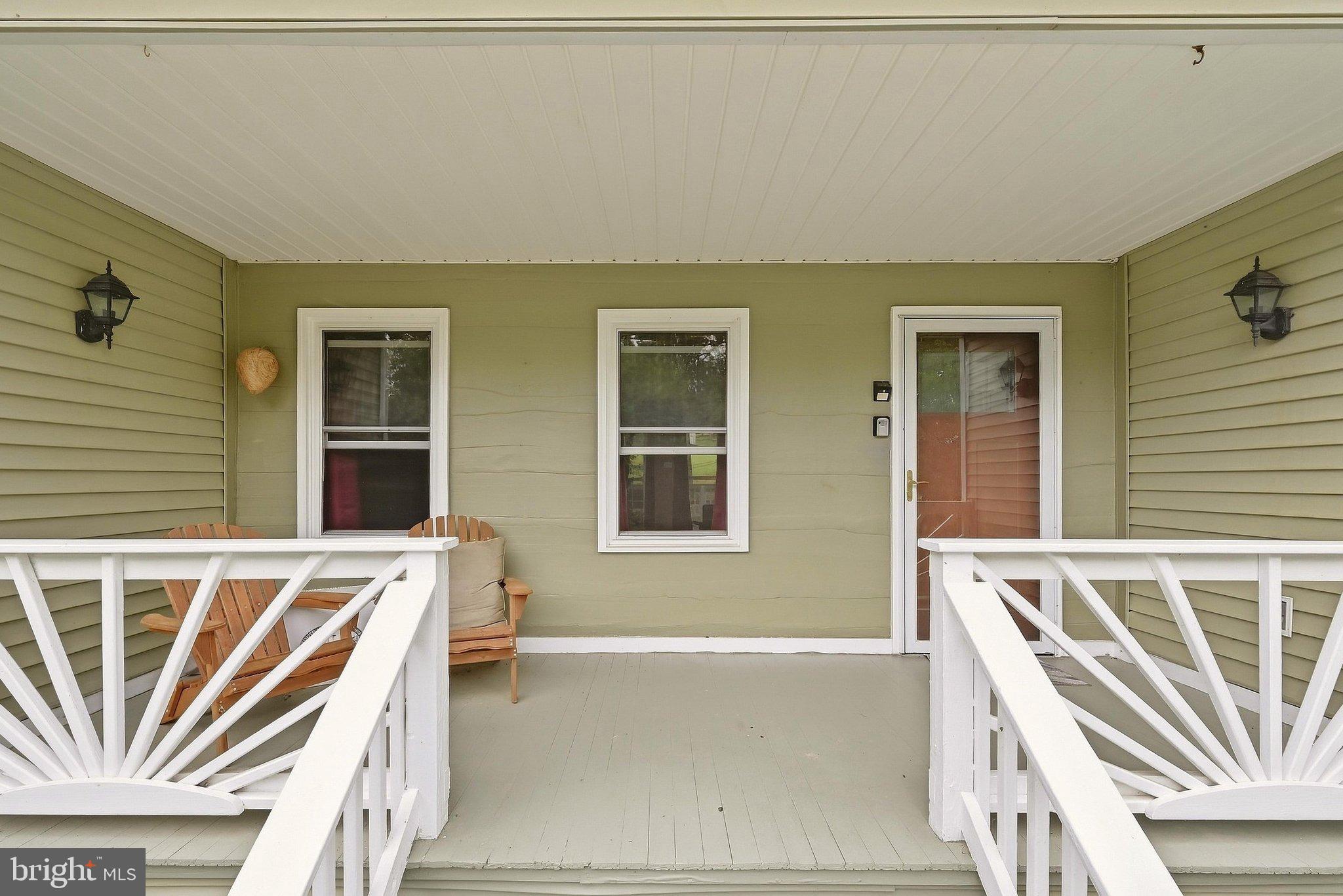 127 COOL GLEN CIRCLE