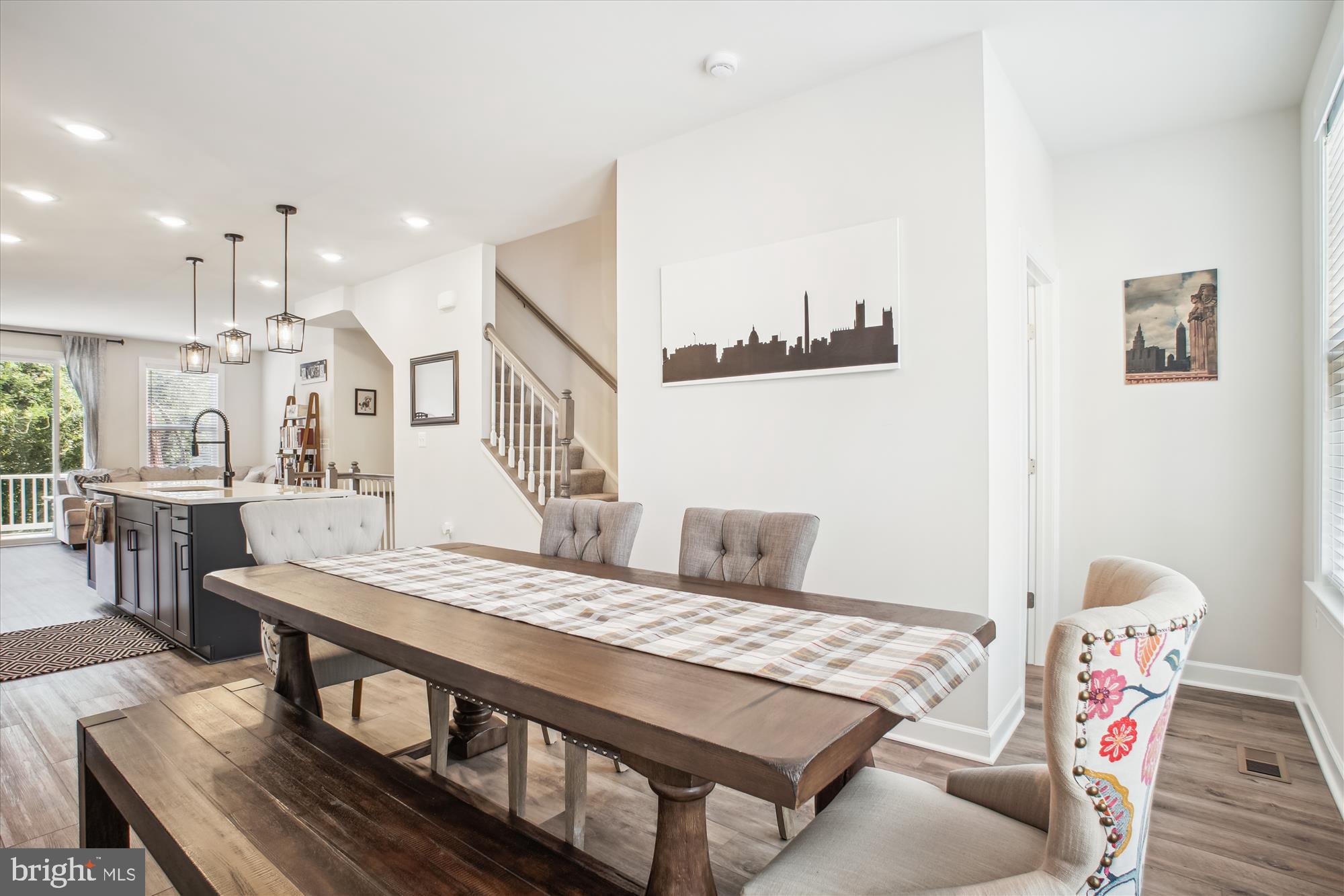 NORTH HILL - Residential