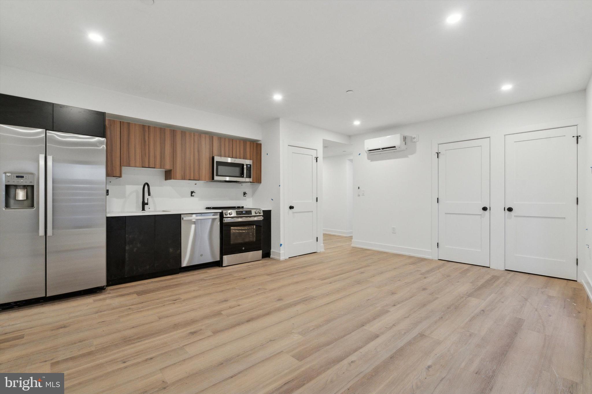 NORTHERN LIBERTIES - Residential Lease