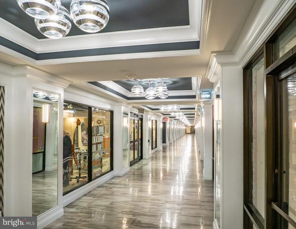 PROMENADE TOWERS - Residential Lease