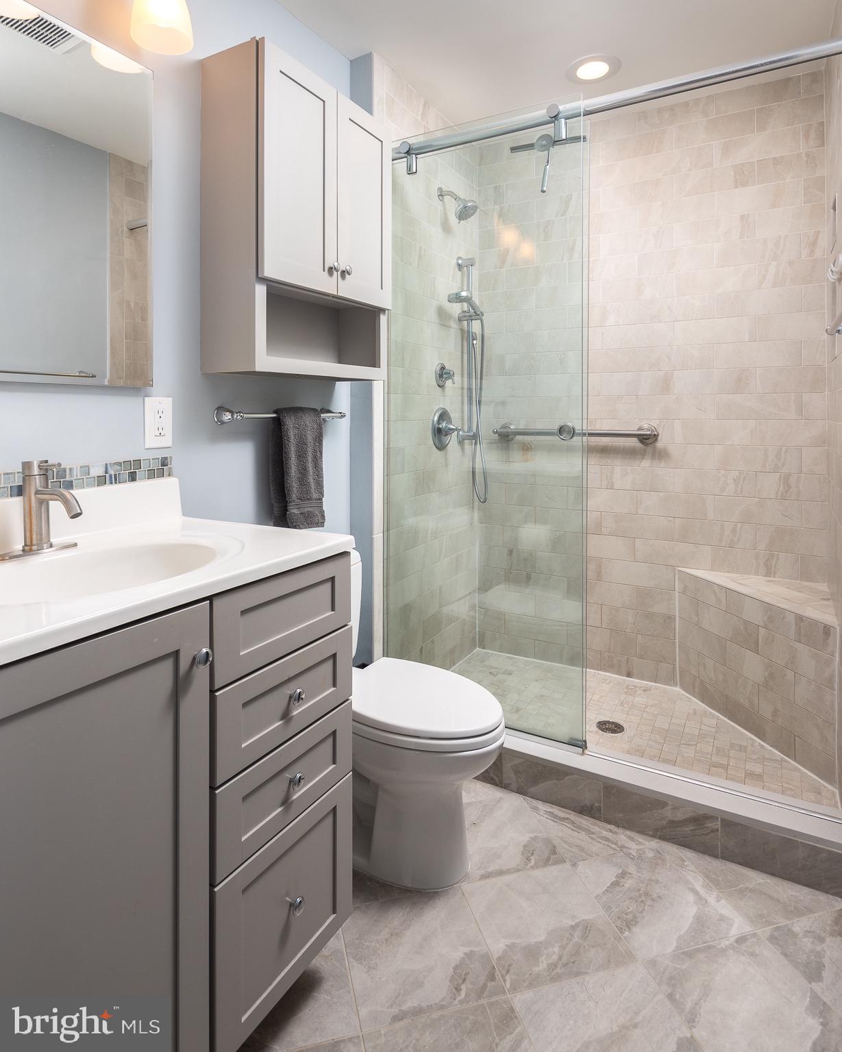 CLOVERHILL - Residential